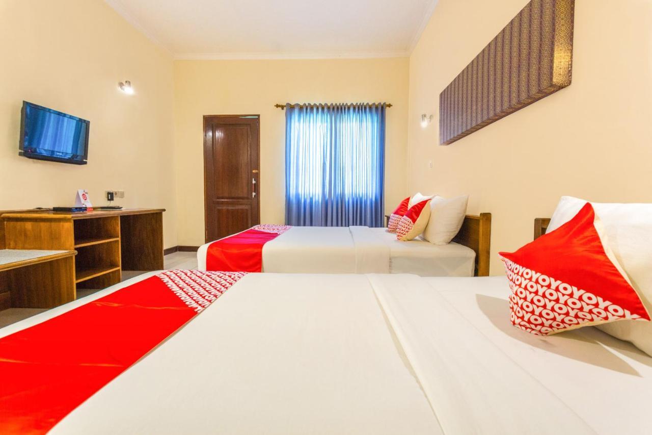 Hotel Capital O 2796 Medana Bay Marina à Tanjung  Extérieur photo