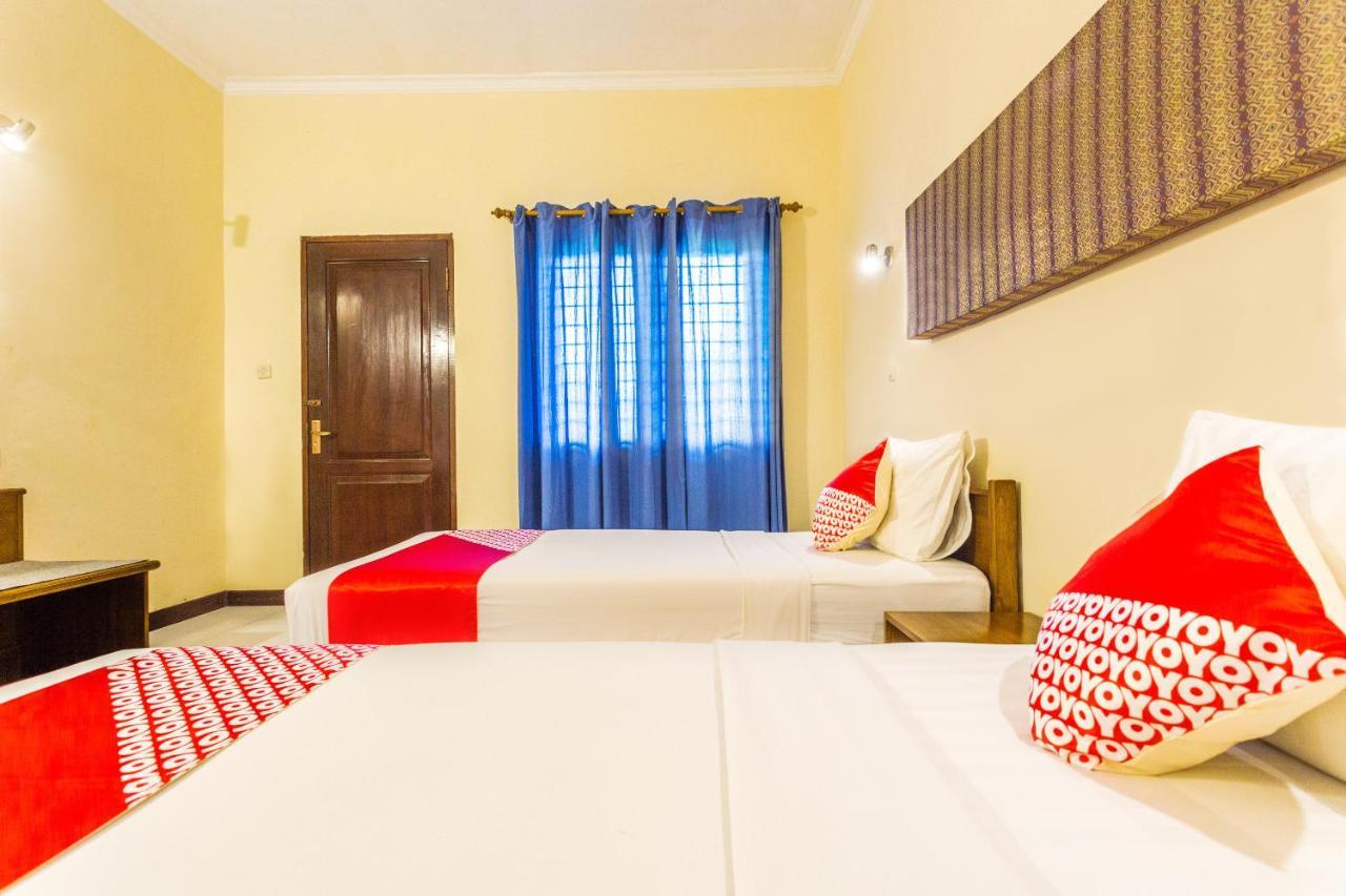 Hotel Capital O 2796 Medana Bay Marina à Tanjung  Extérieur photo
