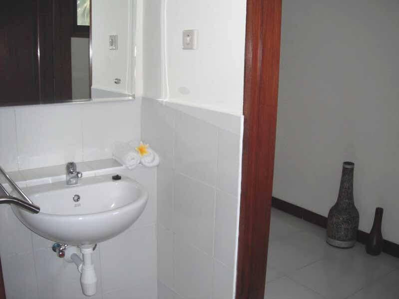 Hotel Capital O 2796 Medana Bay Marina à Tanjung  Extérieur photo